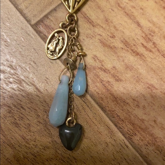 Necklace - Picture 4 of 5